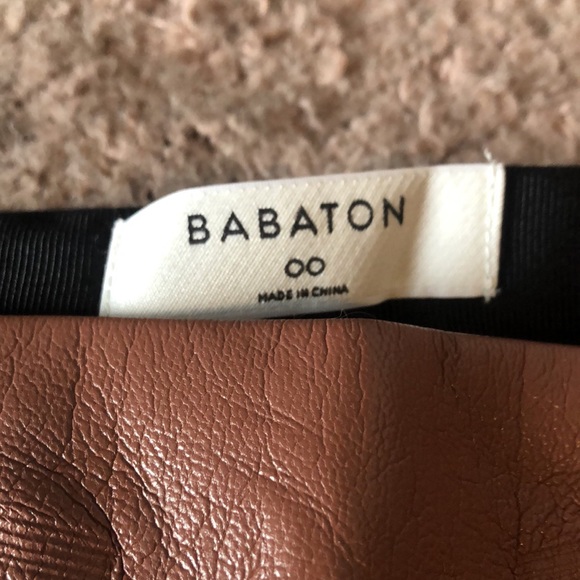 Babaton Mini Skirt - size 00 - Picture 2 of 3